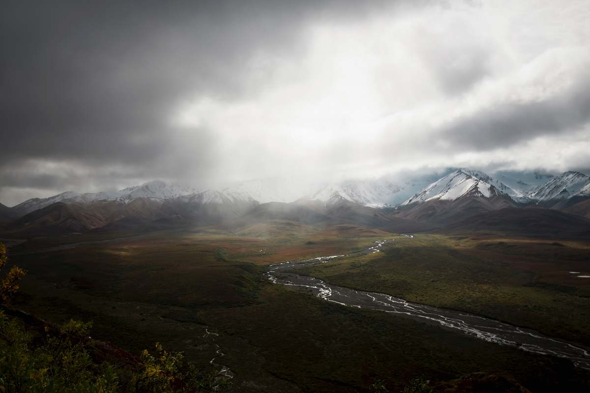 mountain mountain range under white clouds during daytime nature